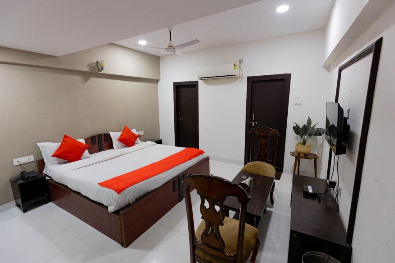 Hotel Deendayal Korba Exterior photo